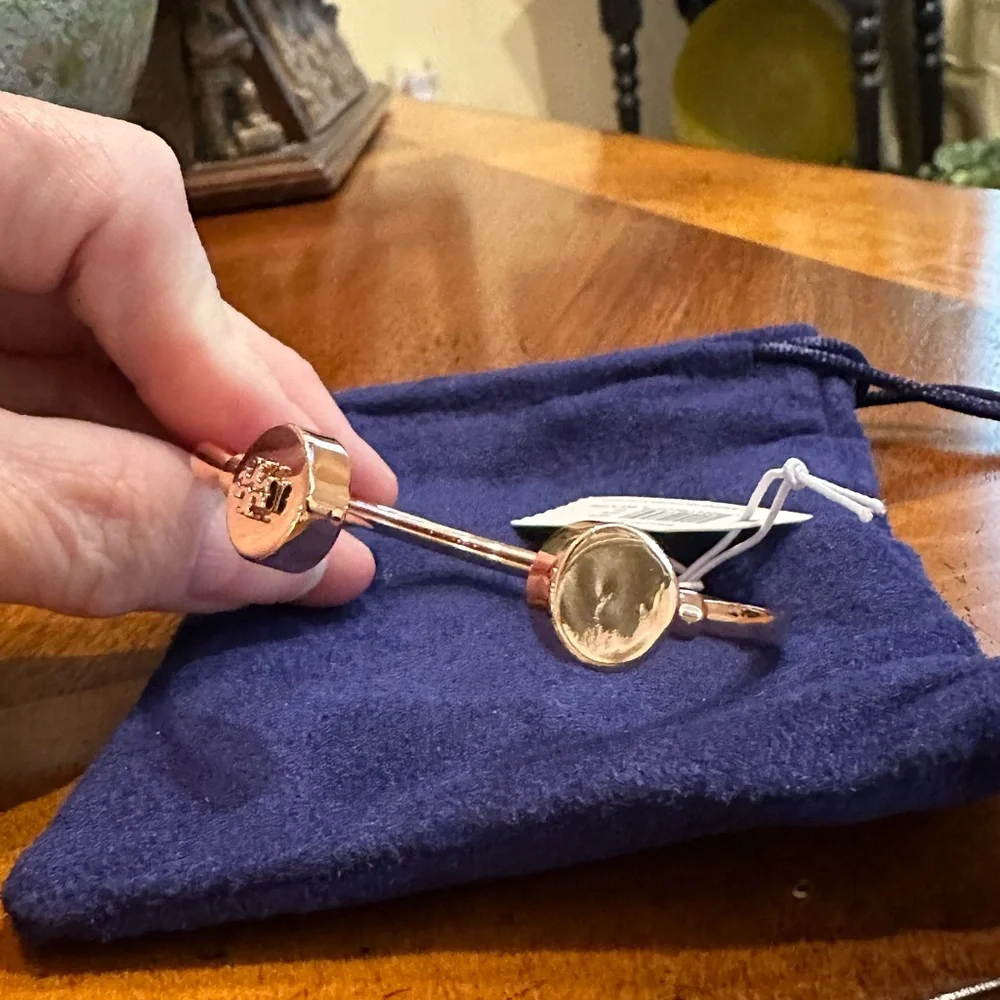 Tory‎ Burch Rose Gold Logo Bangle Bracelet NWT